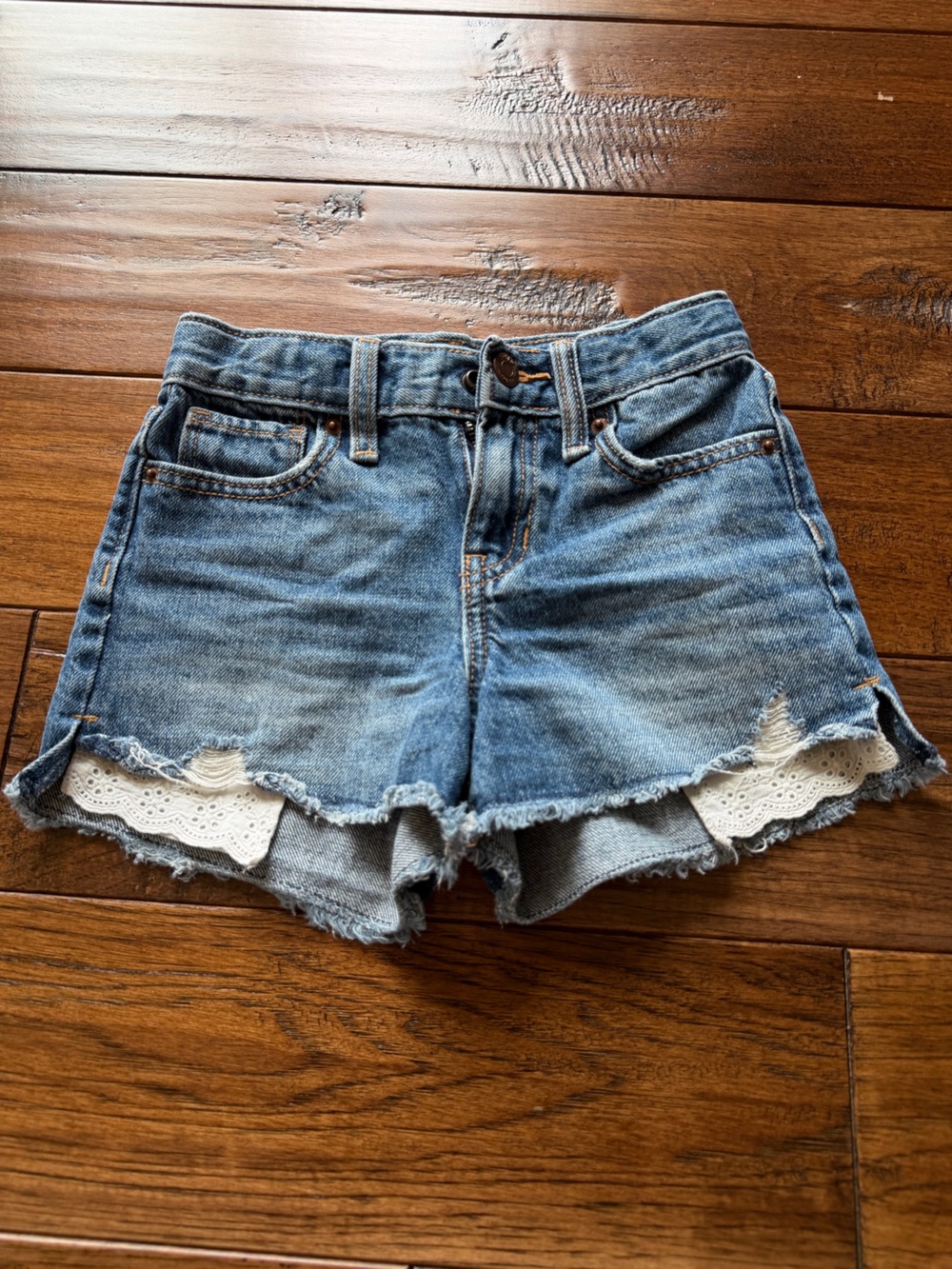 Old Navy Girls size 6 Blue Denim Jeans with Contrast Stitching